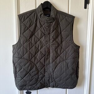 NWT Men’s quilted J. Crew vest gilet size XL